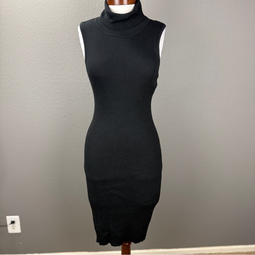 Romeo & Juliet Couture Black Turtleneck Bodycon Sleeveless Dress Sz Small S
